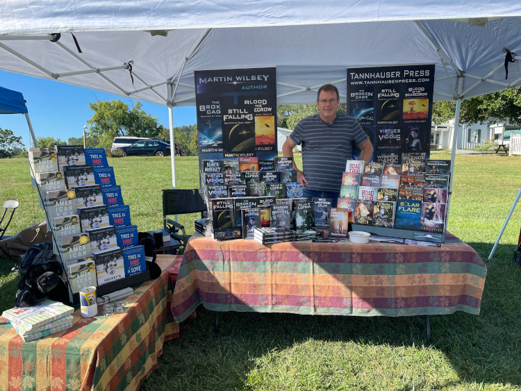 Dave at Bluemont Fair, Day 1, the Full Booth